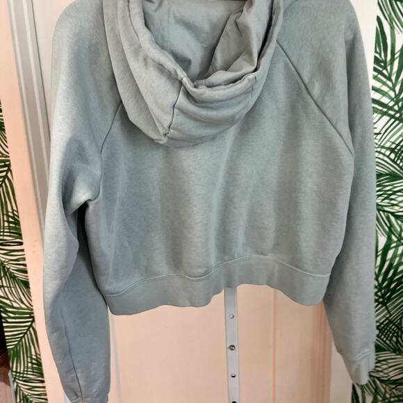 Nike Womens Essential Cropped Hoodie in Ocean Large - Picture 3 of 8